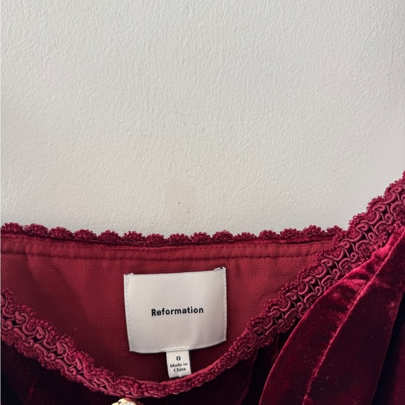 REFORMATION Minna Velvet Top 0 - Picture 6 of 6